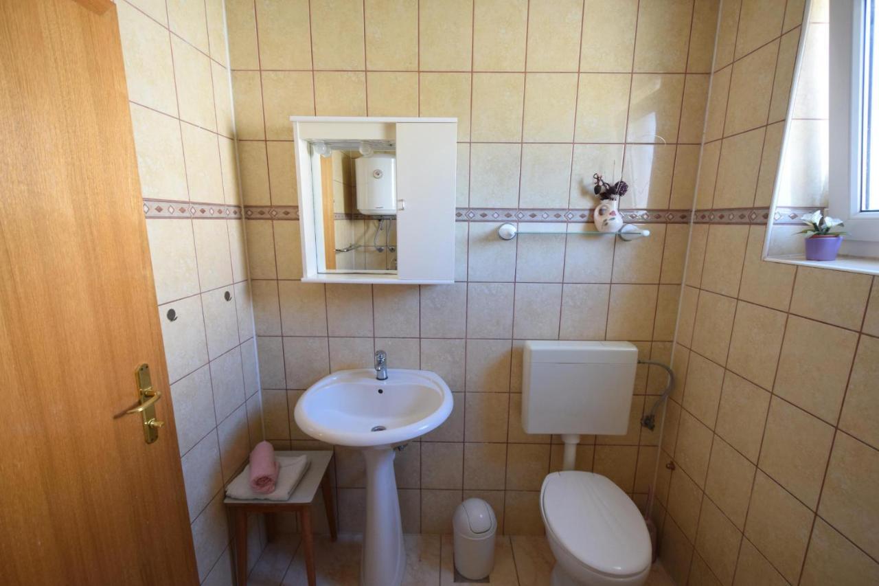 Fejer Apartment